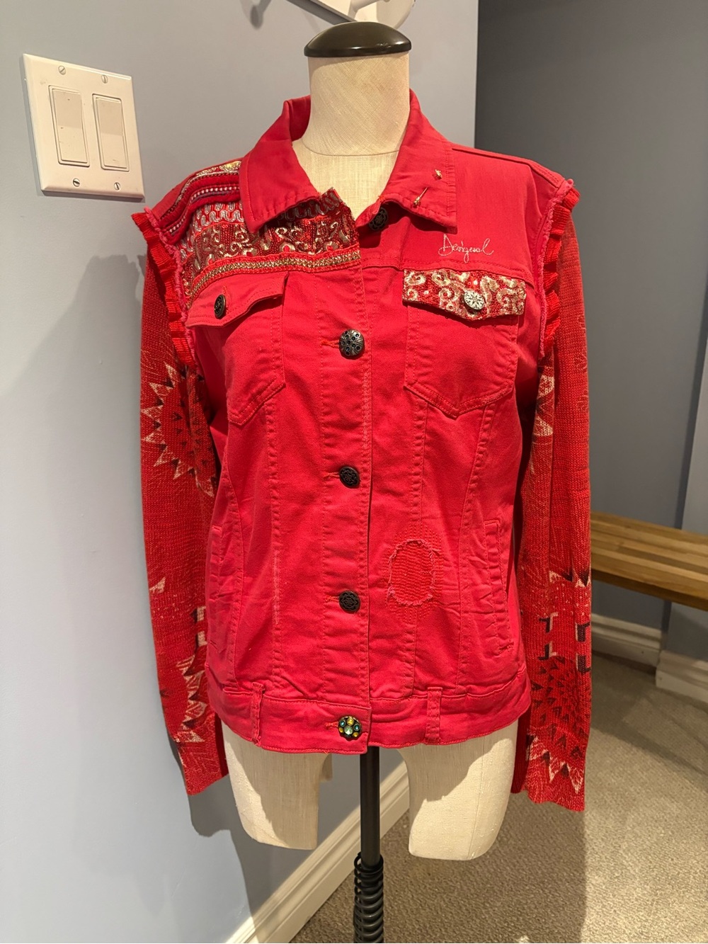 Desigual size 12/14 Red Embroidered Women's Denim-style Jacket
